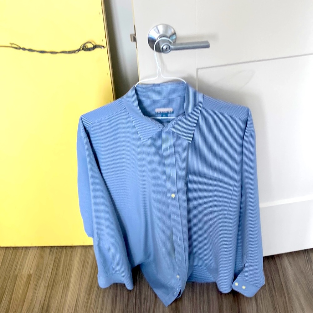 Great shirt nice colors casual